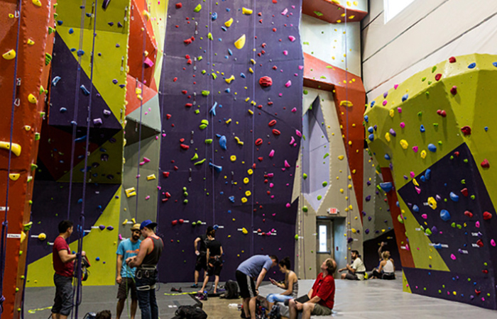 室内儿童攀爬攀岩墙|大型